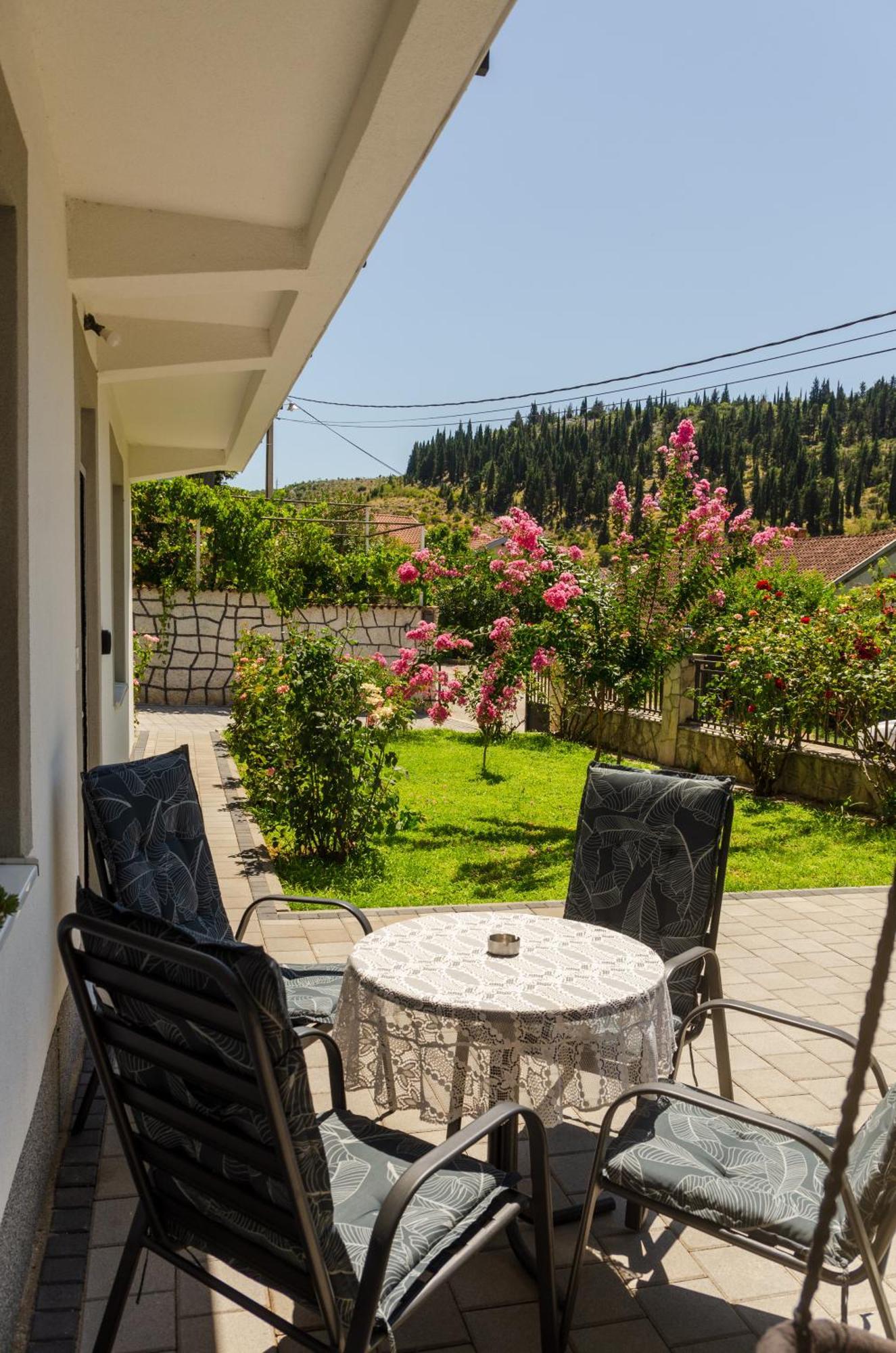 Apartment Relax Stolac Екстериор снимка